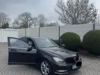 Gebraucht Mercedes C180 156 PS (114 kW) 2011 Schwarz Limousine