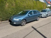 Gebraucht Skoda Octavia 160 PS (117 kW) 2009 Grau Kombi