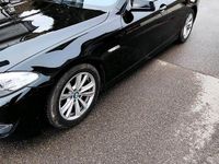 Gebraucht BMW 530 258 PS (189 kW) 2012 Schwarz Kombi