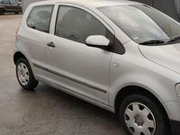 Gebraucht VW Fox 54 PS (39 kW) 2006 Silber Kleinwagen