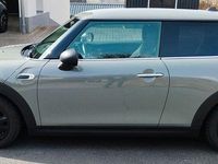 Gebraucht Mini ONE 102 PS (75 kW) 2019 Grau Kleinwagen
