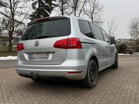Gebraucht VW Sharan 150 PS (110 kW) 2012 Silber Van / Kleinbus