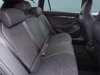 Neu Skoda Superb 193 PS (141 kW) 2026 Grau Kombi