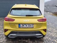 Gebraucht Kia XCeed Vision 141 PS (103 kW) 2023 Gelb SUV