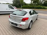 Gebraucht Chevrolet Cruze LT 124 PS (91 kW) 2013 Silber Limousine
