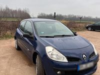 Gebraucht Renault Clio II Authentique 65 PS (47 kW) 2006 Blau Kleinwagen