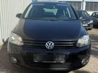 Gebraucht VW Golf Plus Cross Match 122 PS (89 kW) 2012 Deep black perleffekt Kleinwagen