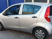 Gebraucht Opel Agila 65 PS (47 kW) 2011 Silber Kleinwagen