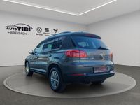 Gebraucht VW Tiguan Trendline 110 PS (80 kW) 2013 Grau SUV