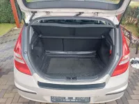 Gebraucht Hyundai i30 109 PS (80 kW) 2008 Grau Limousine