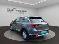Gebraucht VW T-Roc Style 150 PS (110 kW) 2022 Grau SUV