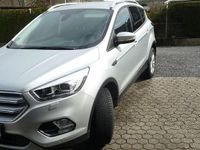 Gebraucht Ford Kuga Titanium 150 PS (110 kW) 2019 Grau SUV