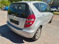 Gebraucht Mercedes A200 Elegance 140 PS (102 kW) 2004 Silber Van / Kleinbus