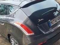 Gebraucht Lancia Delta Silver 140 PS (102 kW) 2011 Grau Kleinwagen