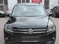 Gebraucht VW Tiguan Trendline 122 PS (89 kW) 2012 Schwarz SUV