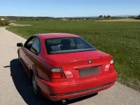 Second-hand BMW 318 143 CP (105 kW) 2004 Roșu Coupe