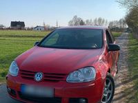 Gebraucht VW Golf V 140 PS (102 kW) 2007 Rot Kleinwagen
