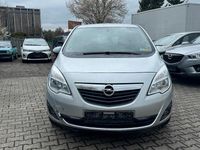 Gebraucht Opel Meriva 120 PS (88 kW) 2010 Silber Van / Kleinbus