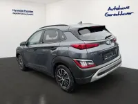 Gebraucht Hyundai Kona Pure 120 PS (88 kW) 2021 Schwarz SUV
