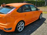 Gebraucht Ford Focus ST 225 PS (165 kW) 2007 Orange Kleinwagen
