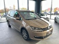 Gebraucht VW Sharan Comfortline 150 PS (110 kW) 2016 Gold Van / Kleinbus