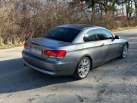 Gebraucht BMW 320 Cabriolet 170 PS (125 kW) 2008 Grau Cabrio