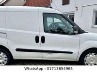 Gebraucht Opel Combo 115 PS (84 kW) 2017 Andere Van / Kleinbus