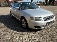 Gebraucht Audi A3 Ambiente 105 PS (77 kW) 2004 Silber Kleinwagen