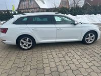 Gebraucht Skoda Superb Style 190 PS (139 kW) 2018 Weiß Kombi