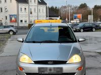 Gebraucht Ford Focus 100 PS (73 kW) 2001 Silber Kleinwagen