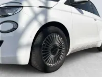 Gebraucht Fiat 500e 86 kW (118 PS) 2024 Arktis weiß Cabrio