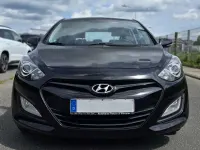 Gebraucht Hyundai i30 99 PS (72 kW) 2015 Schwarz Limousine