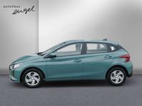 Neu Hyundai i20 Select 101 PS (74 kW) 2025 Grün Limousine
