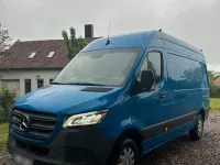 Używany Mercedes Sprinter 163 KM (119 kW) 2019 Niebieski Van