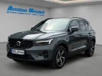 Gebraucht Volvo XC40 Plus 197 PS (144 kW) 2026 Forest lake / metallic SUV