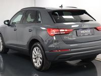 Gebraucht Audi Q3 Ambiente 150 PS (110 kW) 2022 Nanograumet. SUV