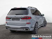 Gebraucht BMW X7 M Sport 340 PS (250 kW) 2025 Brooklyn grey SUV