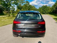 Gebraucht Audi Q5 190 PS (139 kW) 2016 Grau SUV