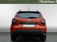 Gebraucht Dacia Duster Comfort 101 PS (74 kW) 2021 Orange SUV