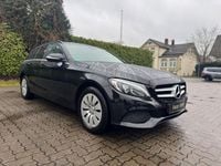 Gebraucht Mercedes C180 156 PS (114 kW) 2015 Schwarz Limousine