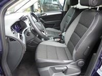 Gebraucht VW Touran Comfortline 150 PS (110 kW) 2025 Atlantik blue metallic Van / Kleinbus