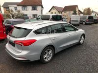 Gebraucht Ford Focus Titanium 120 PS (88 kW) 2020 Silber Limousine