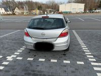 Gebraucht Opel Astra 125 PS (91 kW) 2004 Silber Limousine