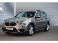 Gebraucht BMW X1 140 PS (102 kW) 2017 Platingraumet. (metallic) SUV