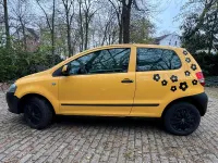 Używany VW Fox 55 KM (40 kW) 2005 Żółty Hatchback