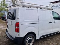 Gebraucht Peugeot Expert Premium 122 PS (89 kW) 2019 Weiß Van