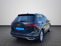 Gebraucht VW Tiguan Elegance 150 PS (110 kW) 2022 Uranograu SUV