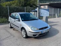 Gebraucht Ford Focus 101 PS (74 kW) 2004 Silber Limousine