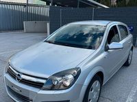 Gebraucht Opel Astra 105 PS (77 kW) 2005 Silber Kleinwagen