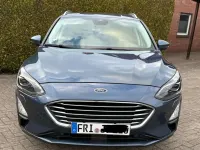Käytetty Ford Focus Titanium 150 HP (110 kW) 2018 Sininen Farmari